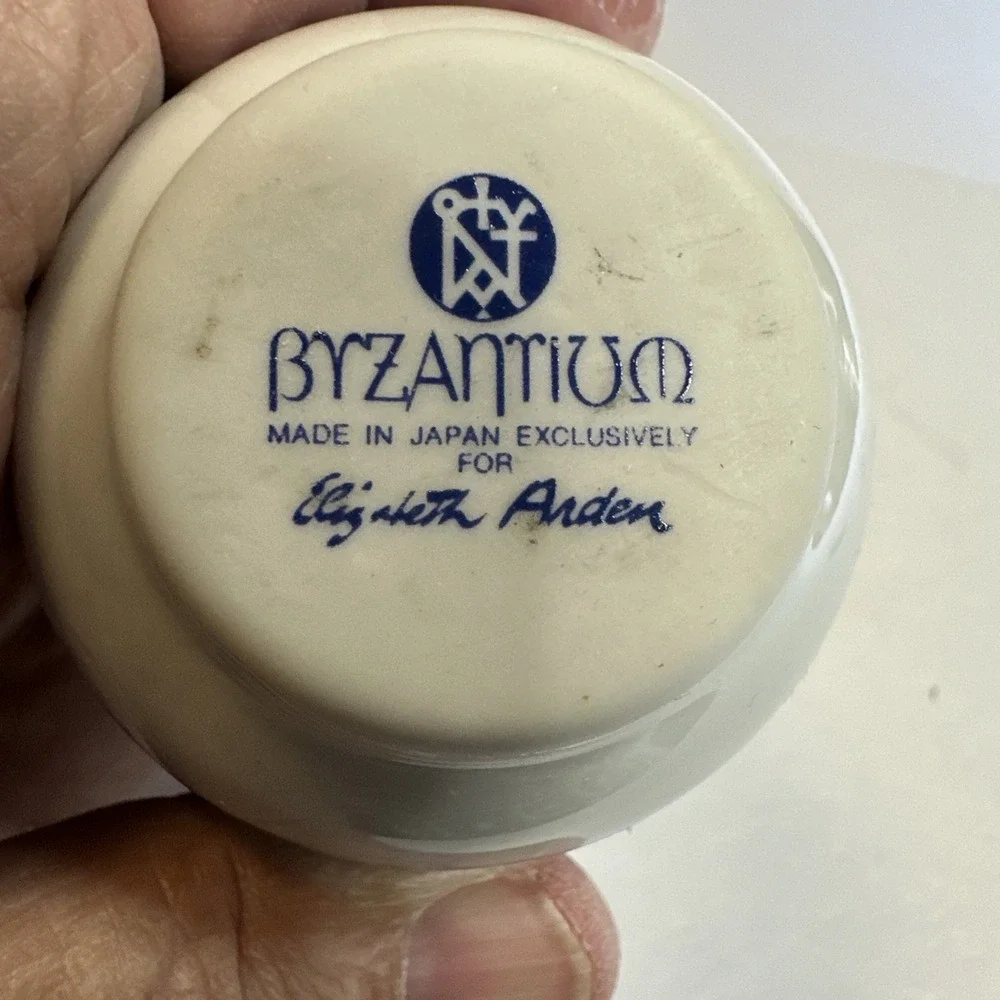 Vitg Elizabeth Arden Byzantium Love Birds Gilded Dome Porcelain Jar